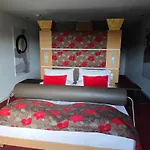 Linsberg Hotel, & Therme - Adults Only 4* Bad Erlach