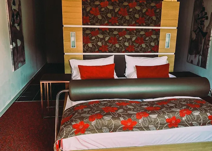 Linsberg Hotel, & Therme - Adults Only Hotel Bad Erlach